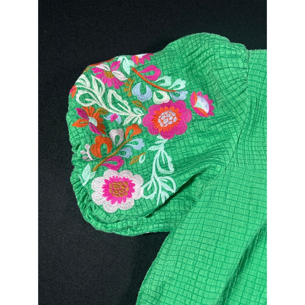 THML Green Seersucker Floral Embroidered Puff Sleeve Blouse Top Womens Large - Picture 4 of 7